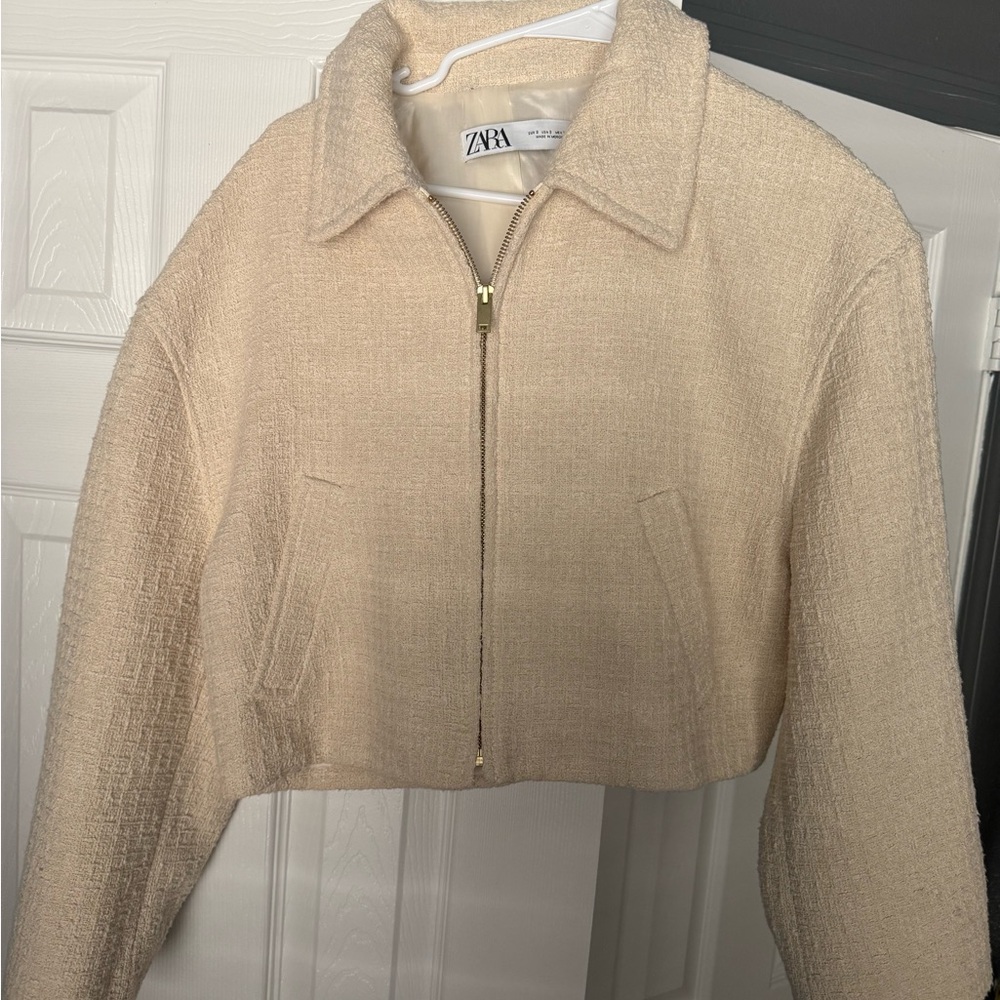 Zara Women's Beige Textured Blazer